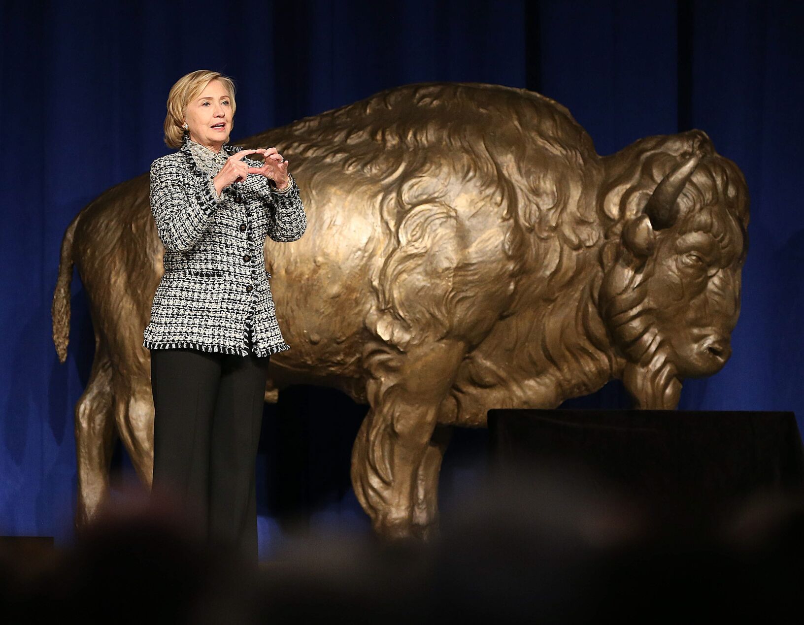 461898 hillary at ub kirkham 12
